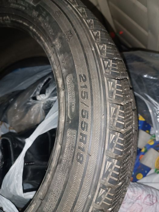 Зимние шины комплект