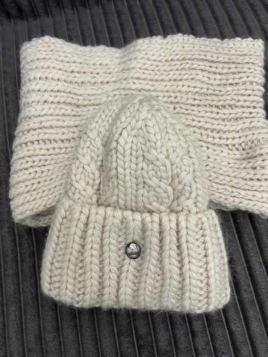 Женский комплект шапка с шарфом