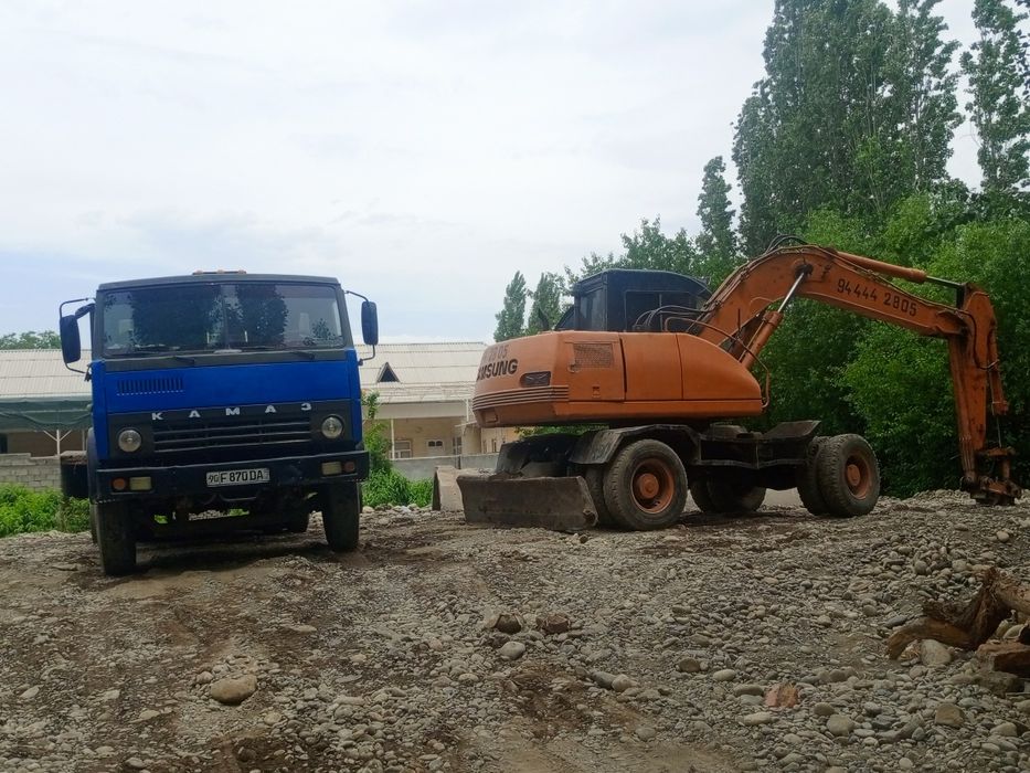 Экскаватор Samsung 132