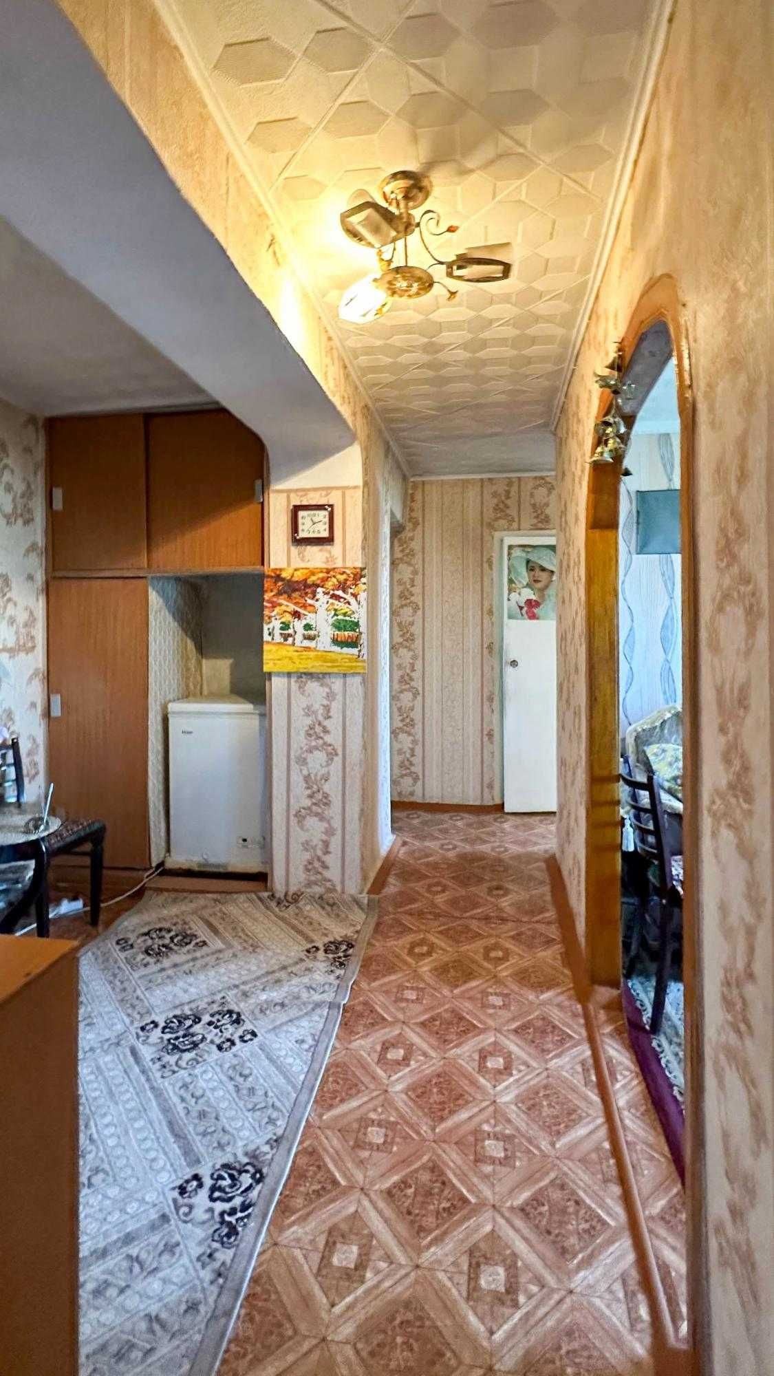 3 ком.кв центр.Рустам Империя
