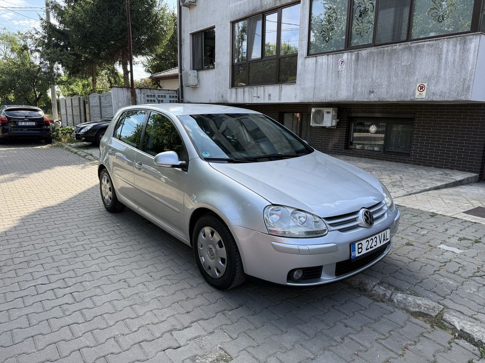 Volkswagen Golf 5 // 1.9 TDI 105CP 6 TREPTE - 2008 E4 Dotat
