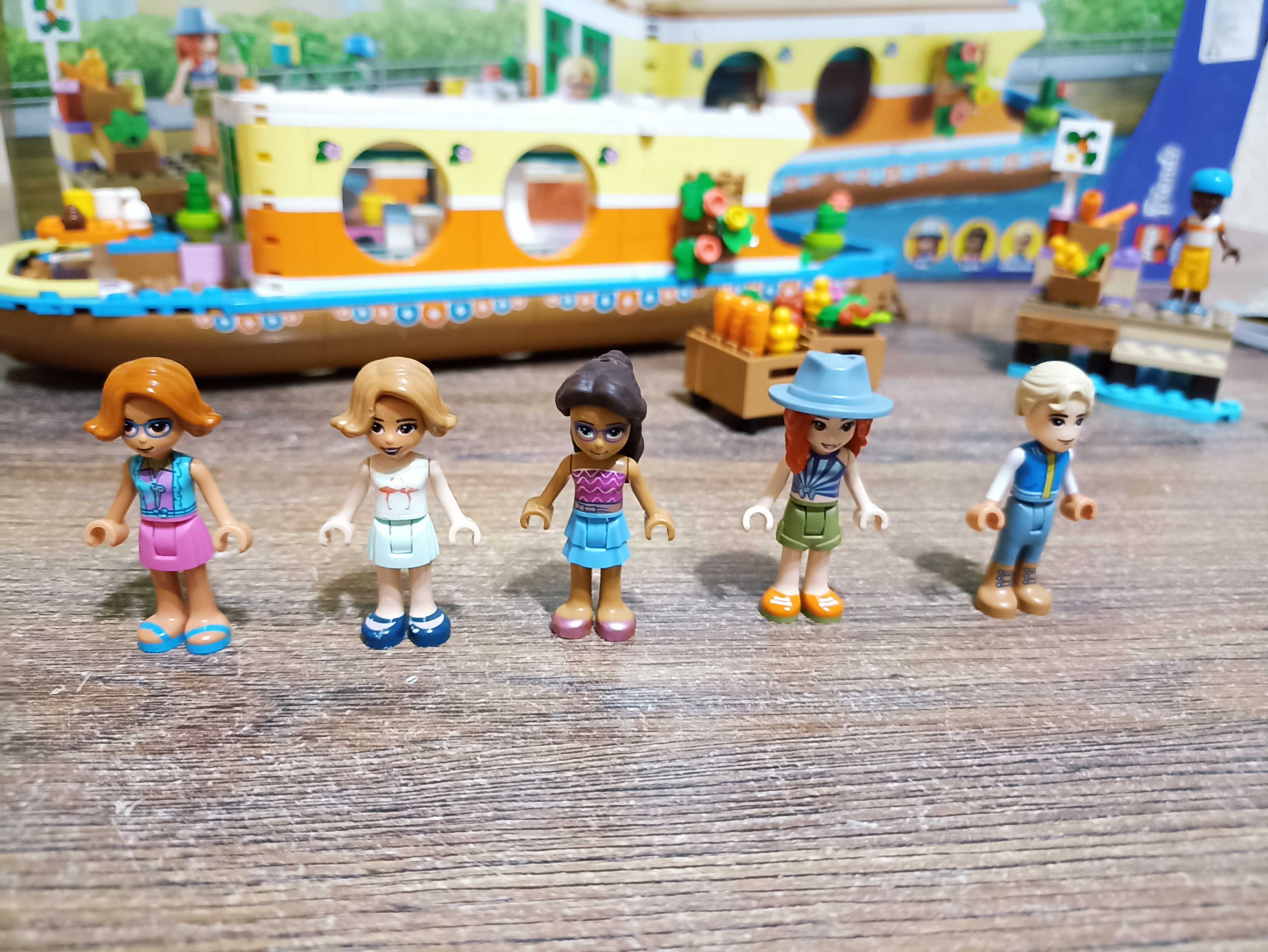 Конструктор LEGO friends 41702 плавучий дом на канале Оригинал