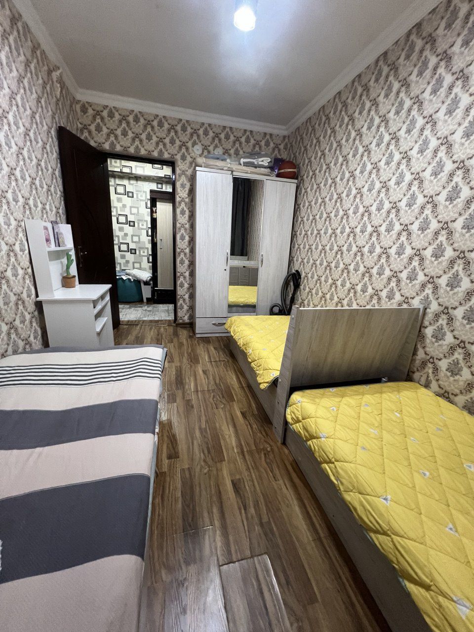 Продается квартира Миробадский район