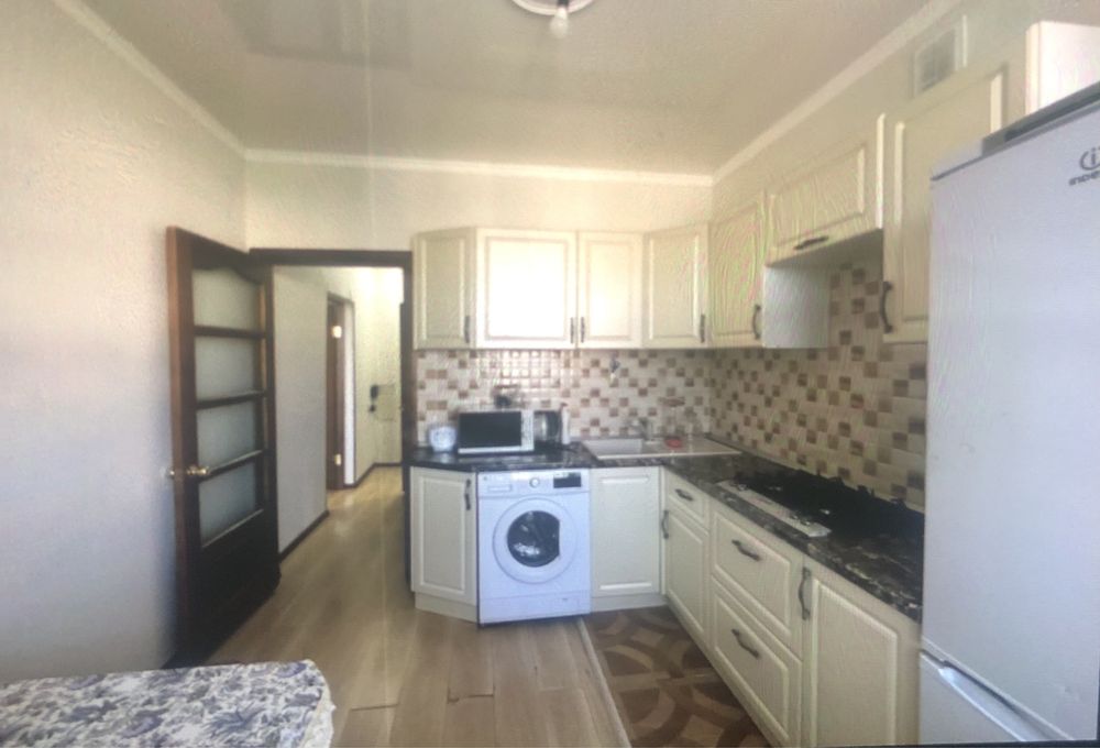 Срочно продам квартиру .