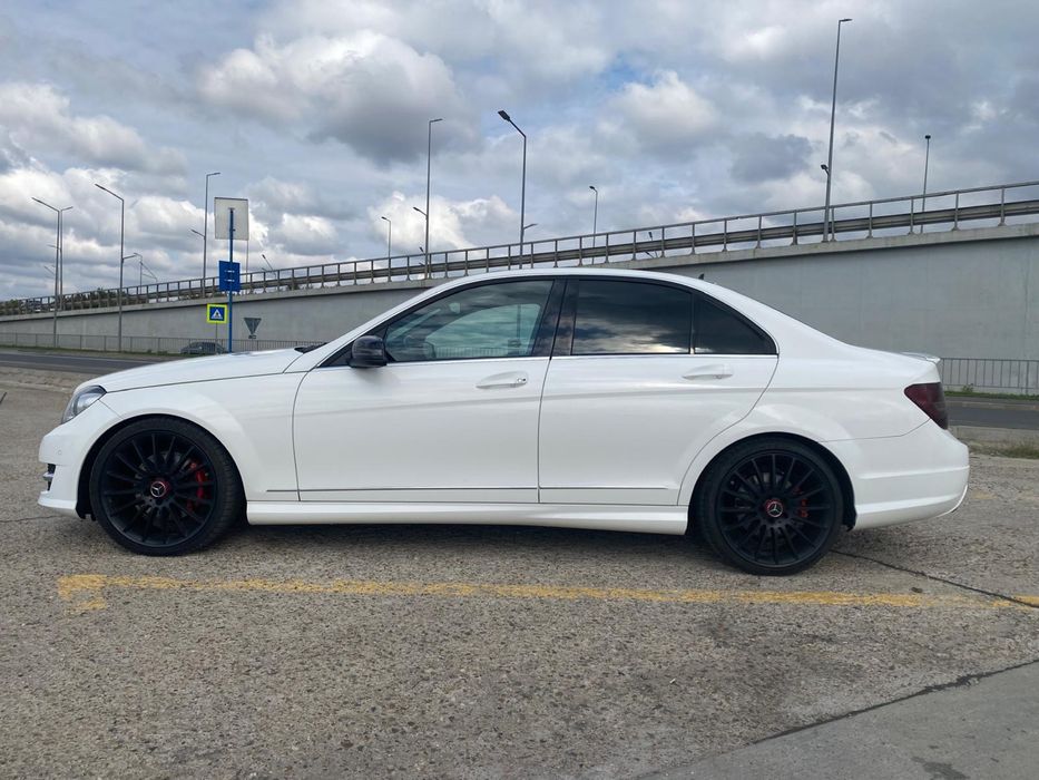 Mercedes C250 AMG 4matic automat facelift - 204 cp - 2013 - euro 5