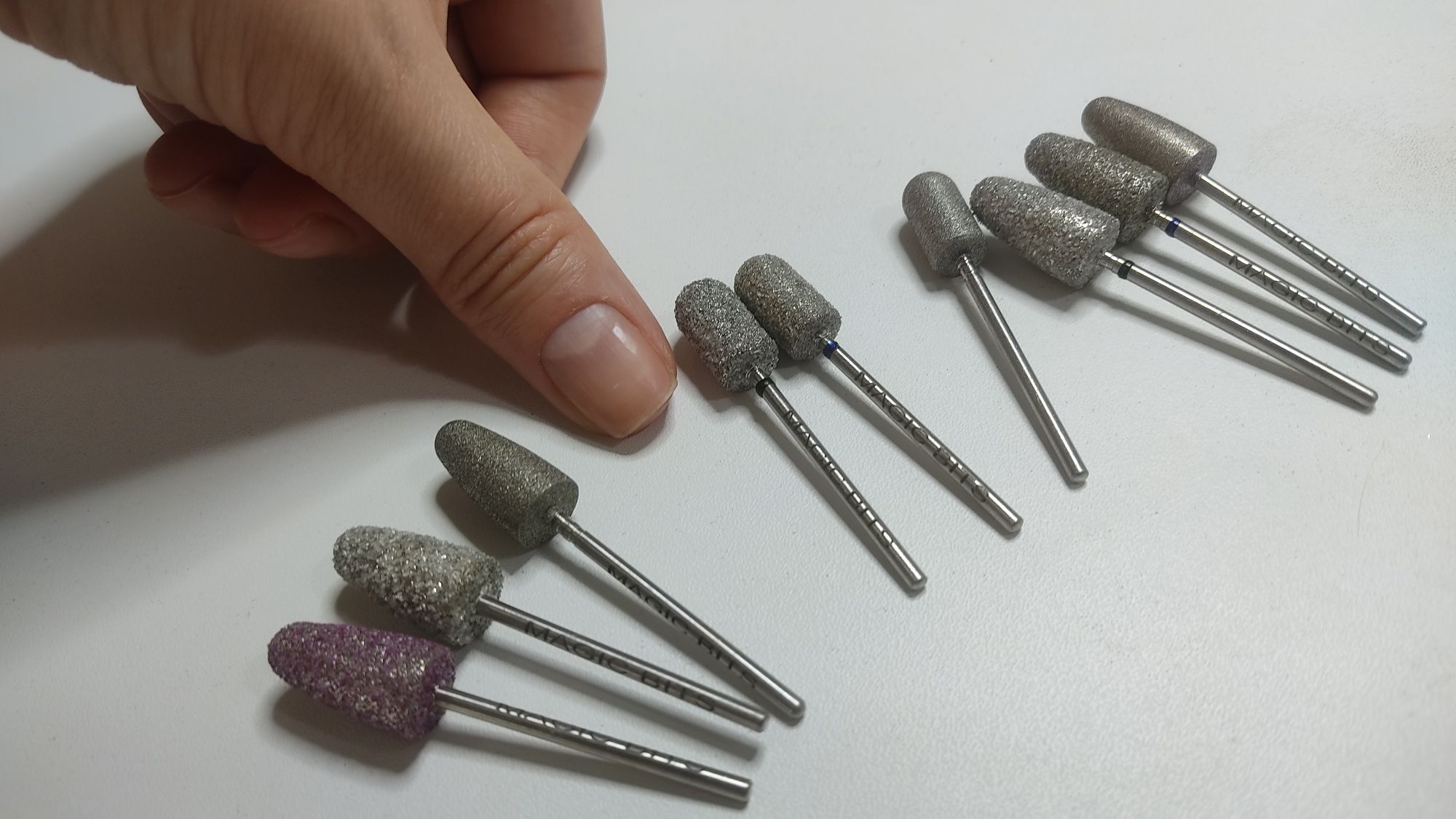 Фрезы Magic Bits для аппаратного педикюра