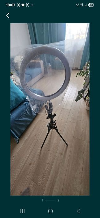 Lampa circulara trepied noua