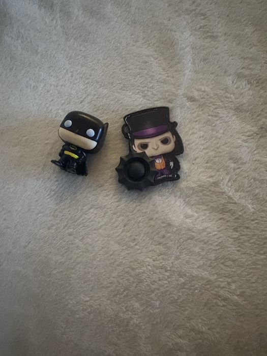 Здравейте  продавам Harry poter , marvel POP! Фигурки