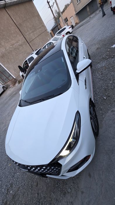 Chery Arrizo 6 Pro Elegance. Full position.