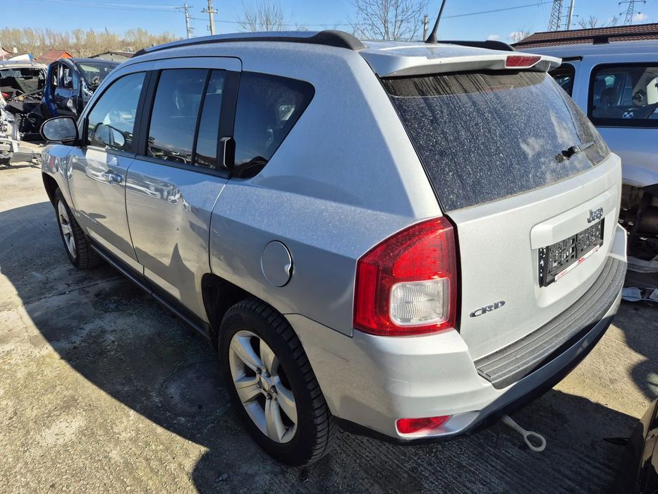 Dezmembram Jeep Compass 4x4, an 2011, 2.2 CDI Euro 5, cutie manuala