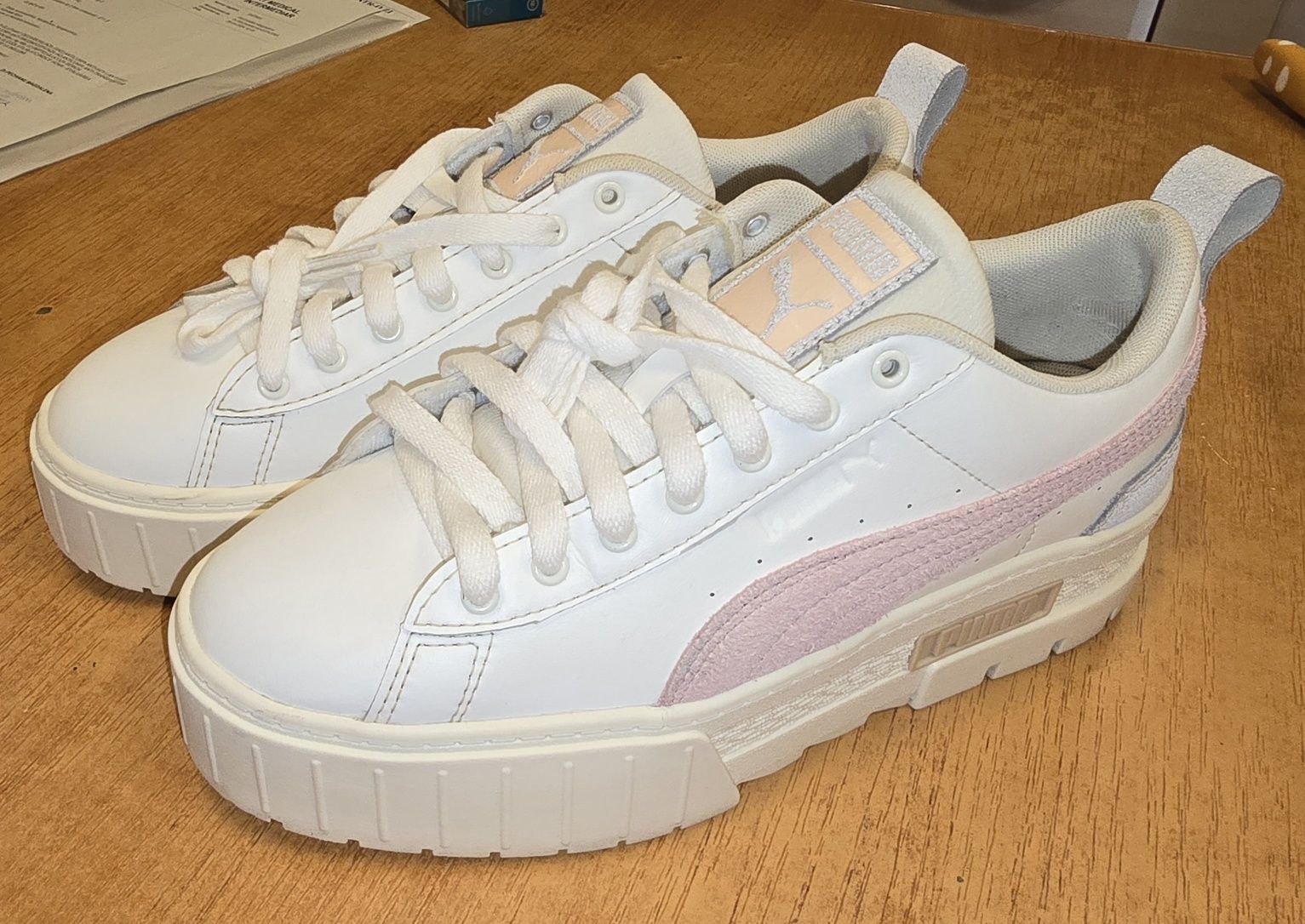 Pantofi sport cu garnituri de piele intoarsa Puma Mayze Thrifted, 38.5
