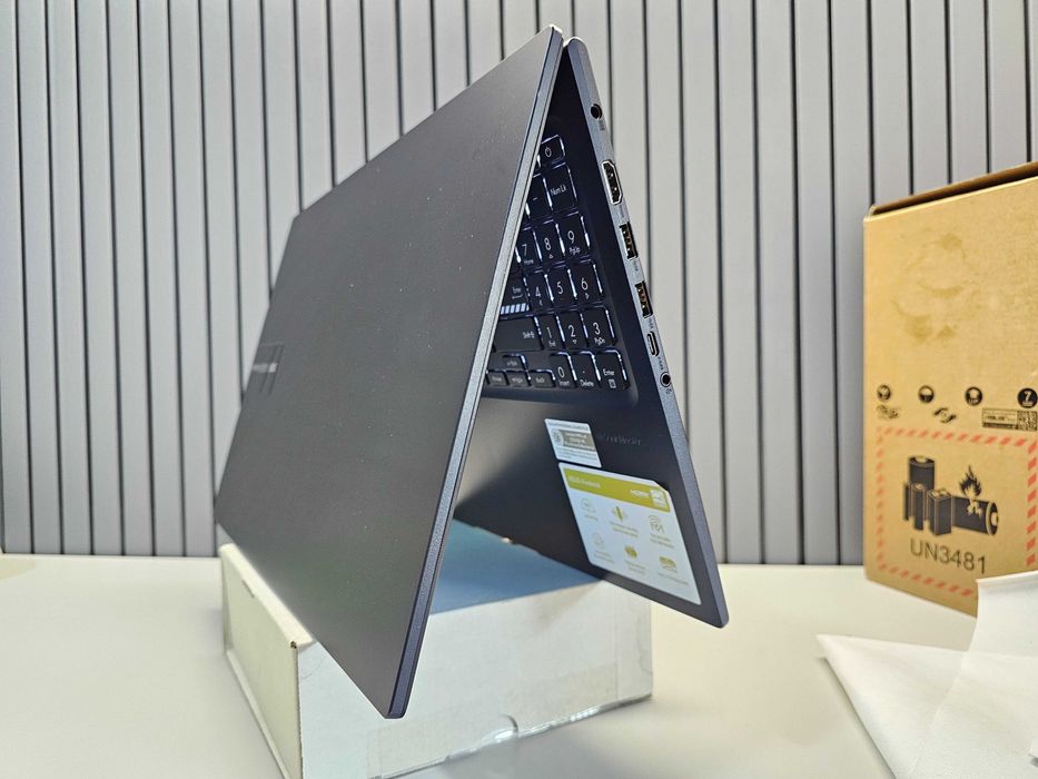 ПРОДАМ ASUS Vivobook X1502 Ноутбук Core™i5-13420H/16GB/512SSD/15.6"iPS