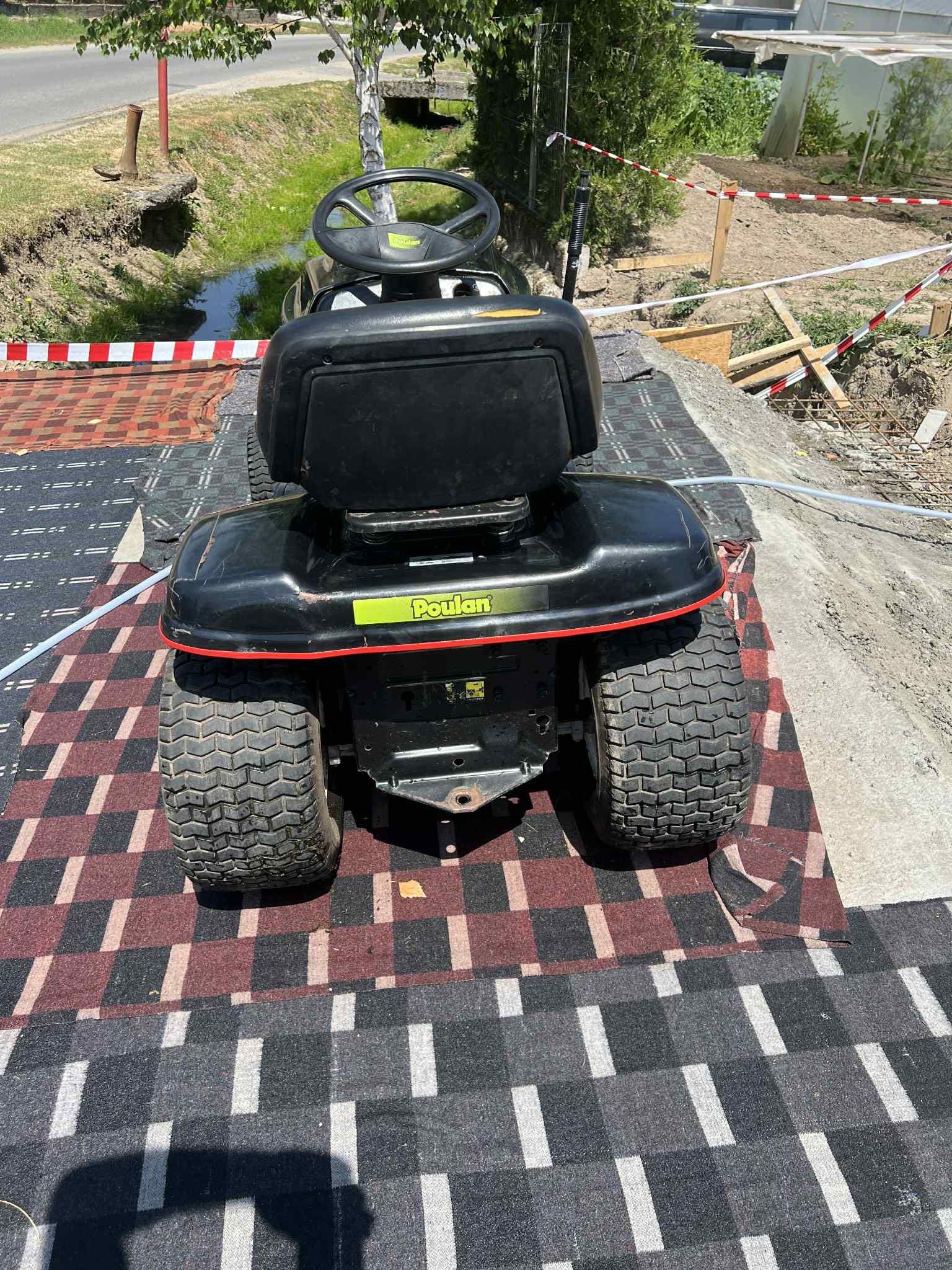 Tractoras de gazon