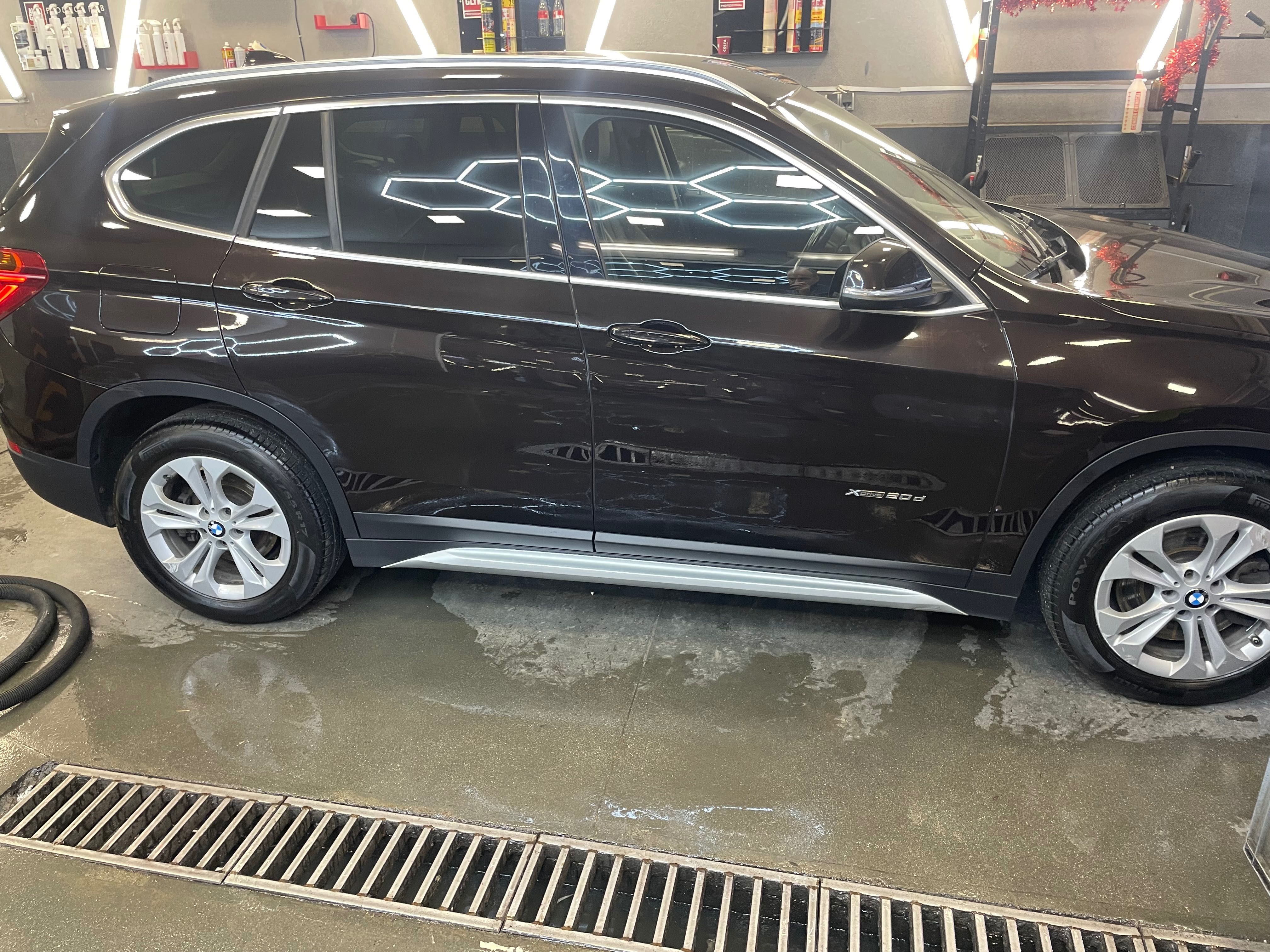 Bmw X1 2.0 Xdrive Гаранционна
