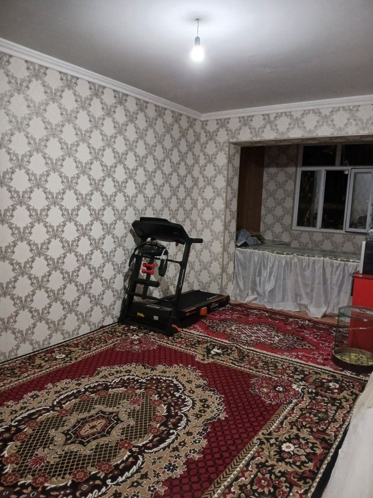 Юнусабад турт хонали квартира сотилади  куча юзидан иккинчи дом 14 кв