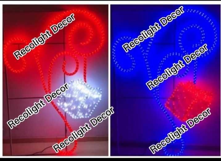 Decoratiuni luminoase stalpi, iluminat festiv profesional Craciun