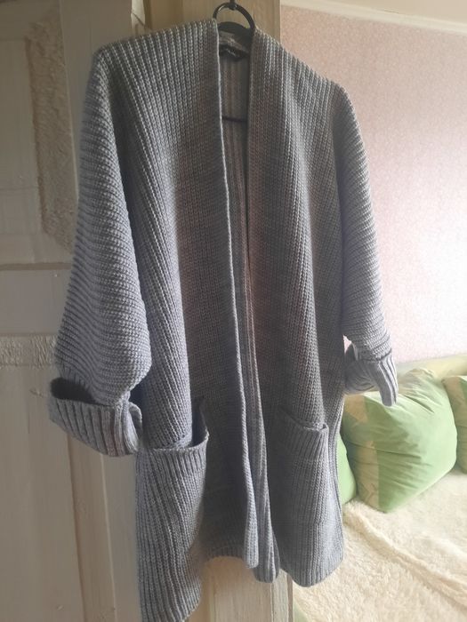 Продам кардиган.