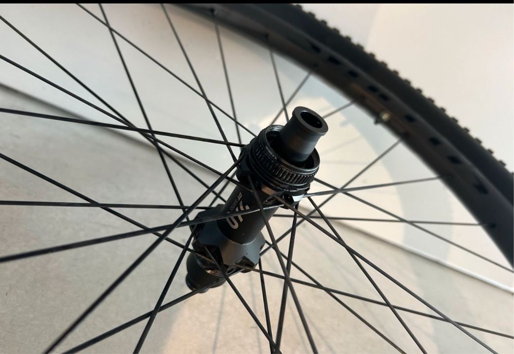 Карбонов Mtb велосипед SCOTT SPARK RC SL TR.Sram XX SL AXS.2024 г.
