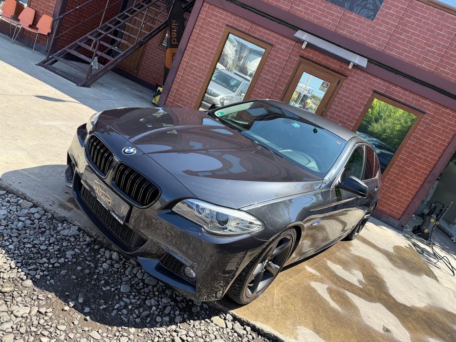 BMW Seria 5 520d M Pachet Piele Navi Posibilitate Rate Fara Avans, Schimburi Auto