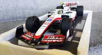 Minichamps 1,18 HAAS VF 22 F 1 KEVIN Magnussen GP 2022 Bahrain
