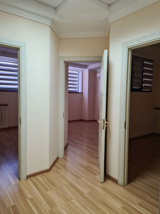 Офисы на Яккасарае различной площади