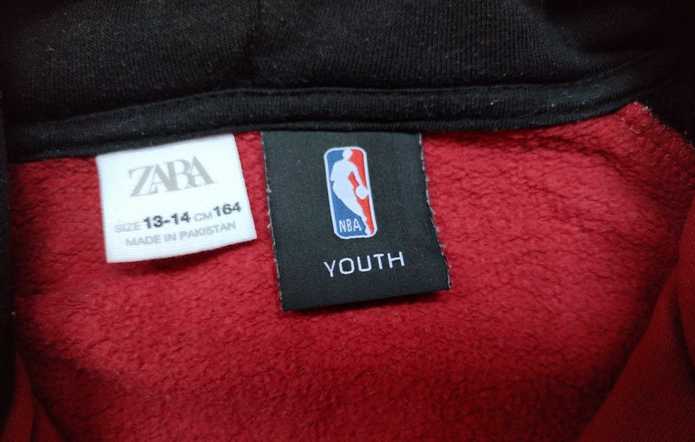 NBA / Chicago Bulls - детски суичър с качулка