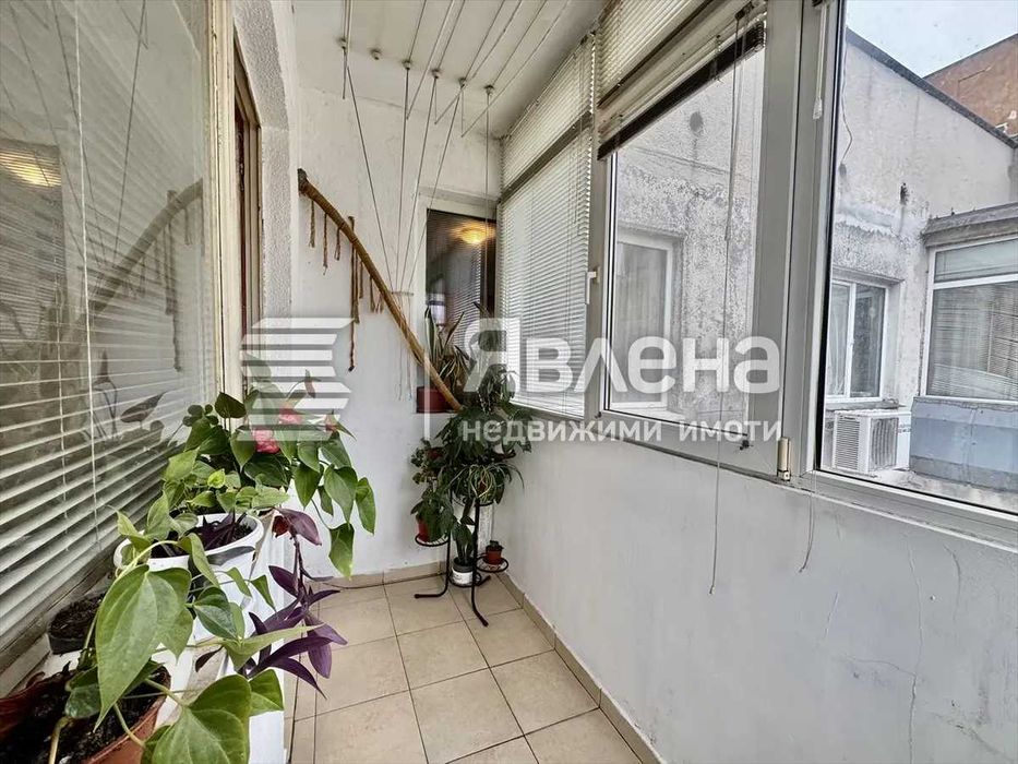 Продава се Двустаен апартамент в Пловдив, Център - 58 кв.м за 1828 €/кв.м - Снимка #5