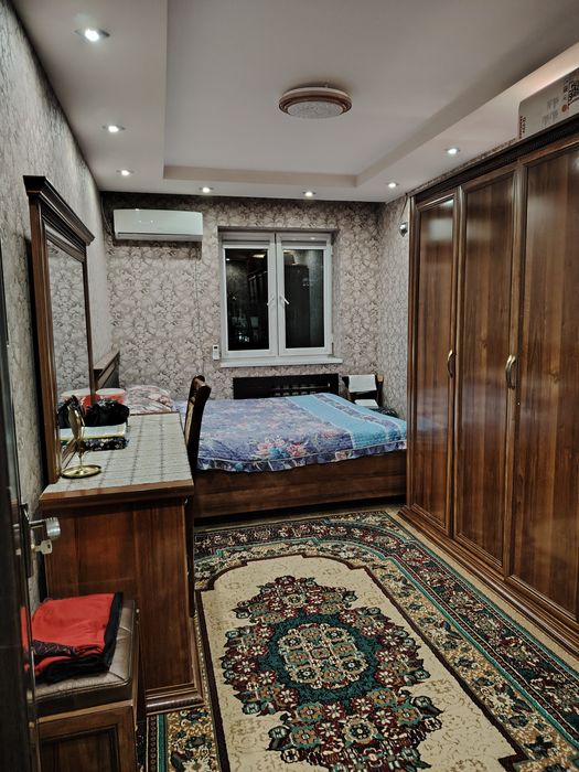 Продаётся 3х комнатная квартира. Миробадский район. Электпоаппарат.