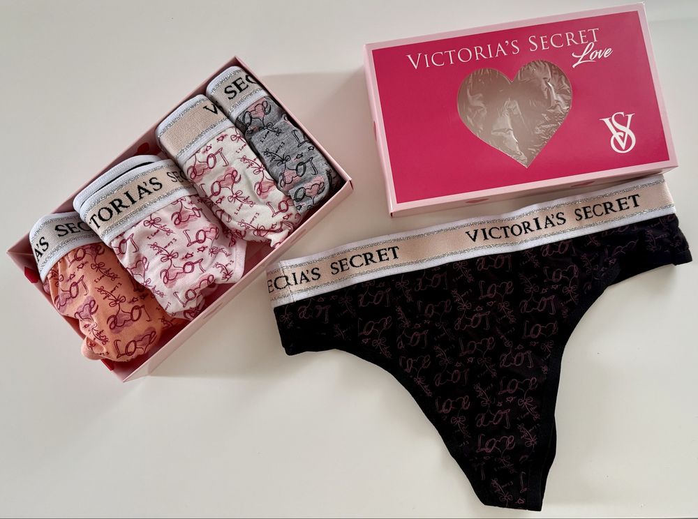 Victoria's Secret Love Дамско бельо - прашки в кутия - Размери : S , M