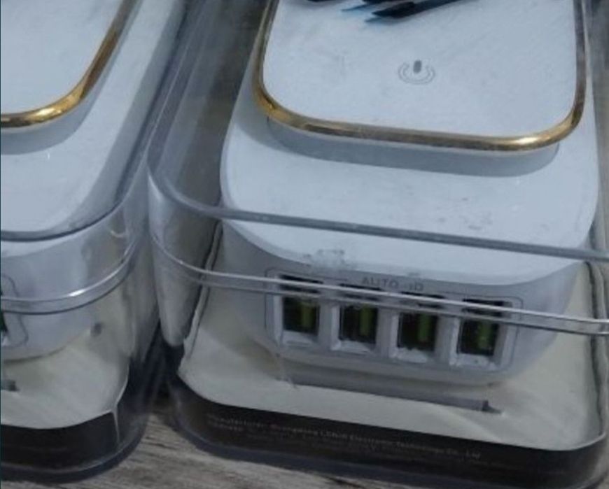 Încărcător telefon x4 usb/iphon