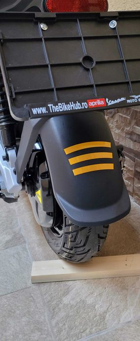 Scuter Piaggio 1+ plus