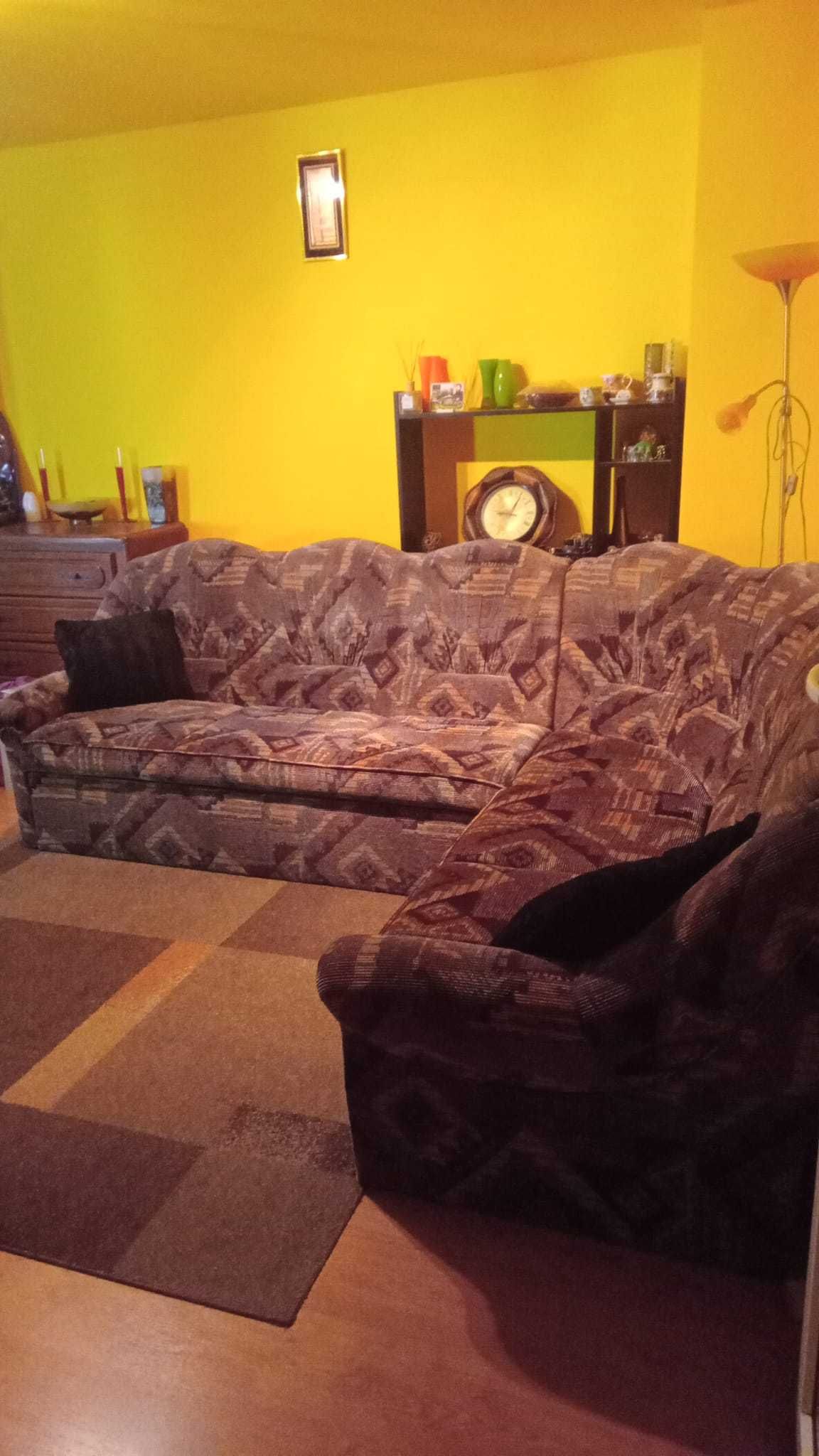 Vând apartament 3 camere