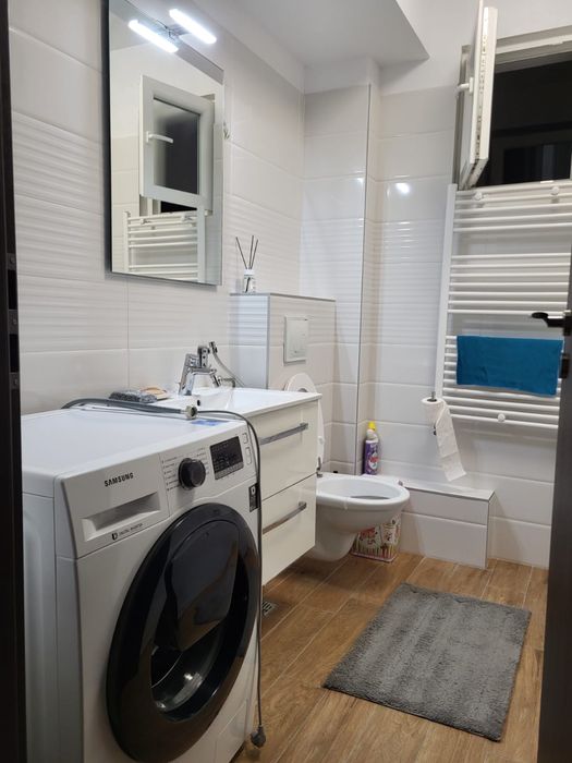 Apartament 3 camere de inchiriat