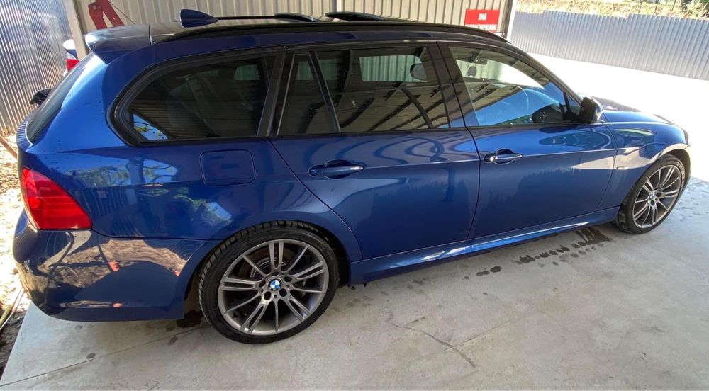 Dezmembrez BMW 318d M Pack Edition E91 Lci 2.0d,Panoramic,Xenon,Hi-Fi