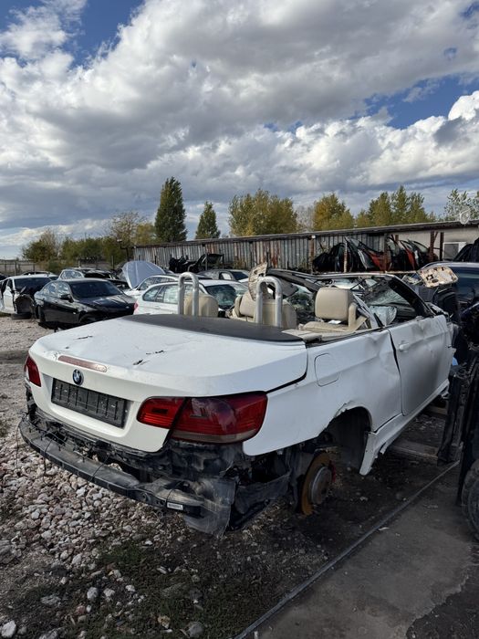 Бмв Е93 330д на части Bmw E93 330d na chasti