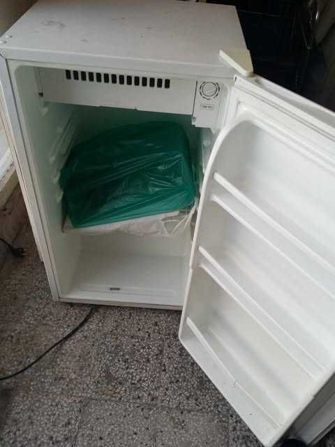 Продавам хладилник