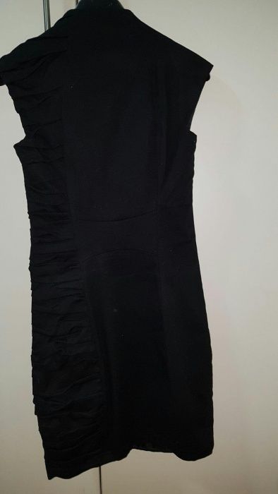 Rochie medie/mini mărime S