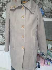 Продается пальто Турция 44 размер