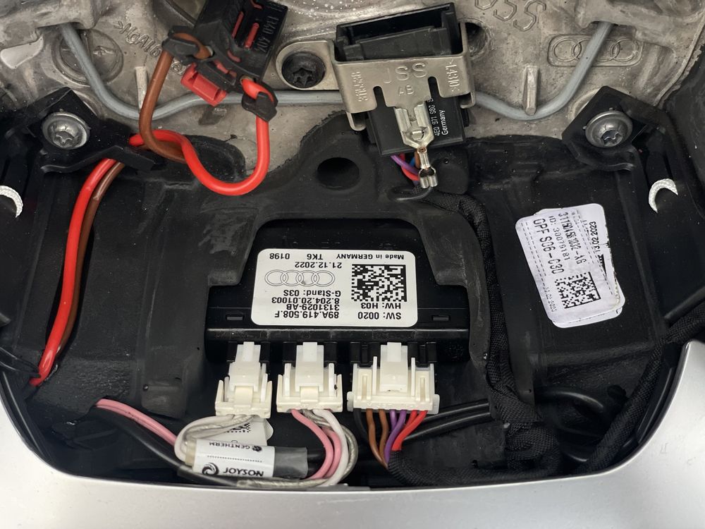 Волан AUDI Q4 E-Tron 89A419091AM