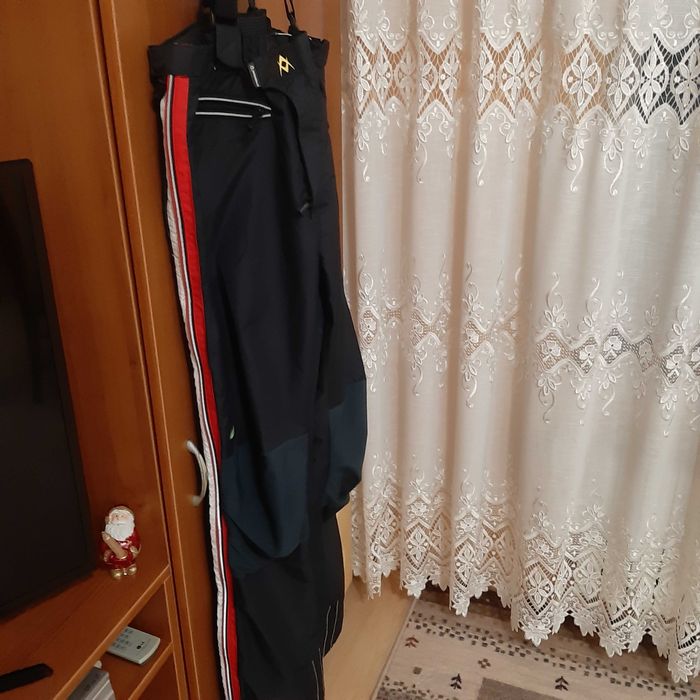 Гащеризон с подплата за ски,туризъм и риболов