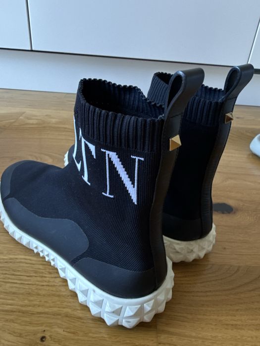 Sneakersi Valentino Garavani , nr 36, originali