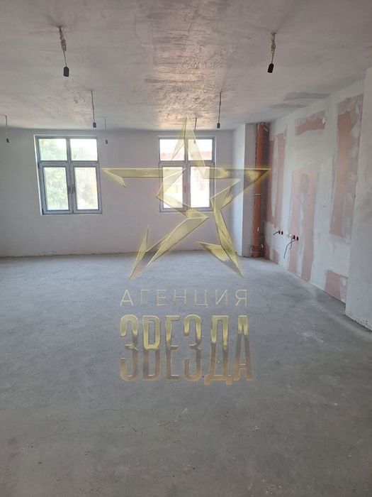 Продава се Офис в Пловдив, Център - 109 кв.м за 3013 €/кв.м - Снимка #1
