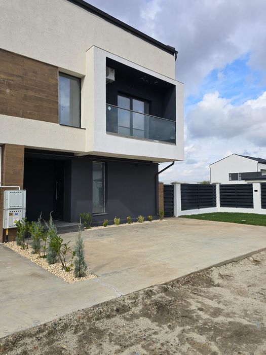 Vand vila DN4 Sos. Oltenitei 374 R Popest-Leordeni cartier Alegria