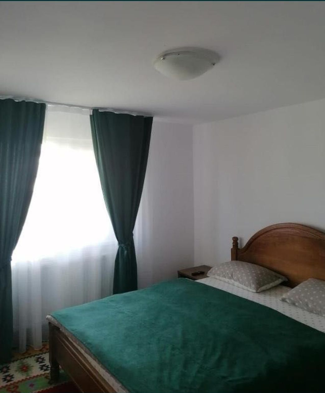 Cazare  Vilă Curtea de Argeș