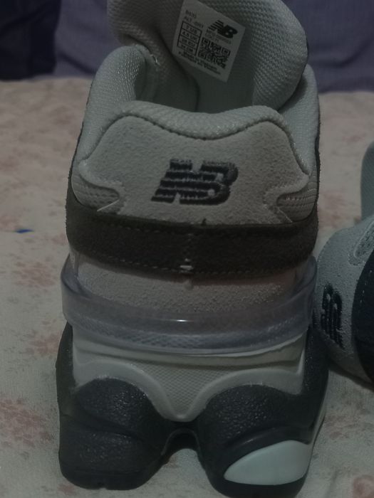 Adidasi New Balance ediție noua, mărimea 38