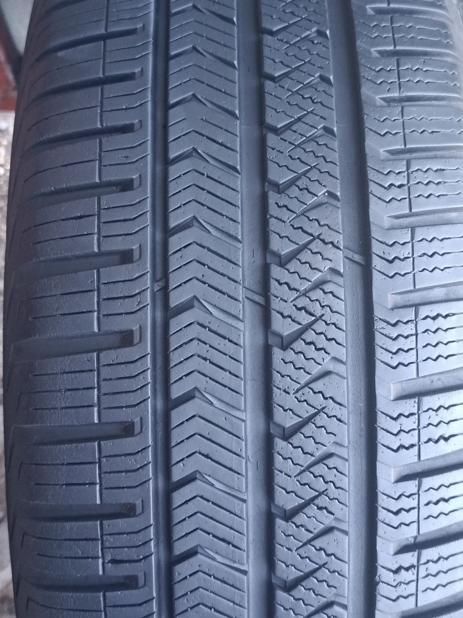 205/55/16 Vredestein