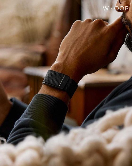 Умный фитнес-трекер Whoop 5.0 One + 12 месяцев подписки