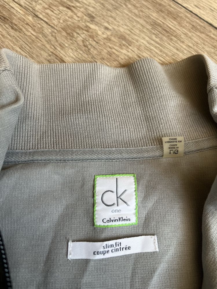 Calvin Klein CK One - НОВ размер Л / Оригинал