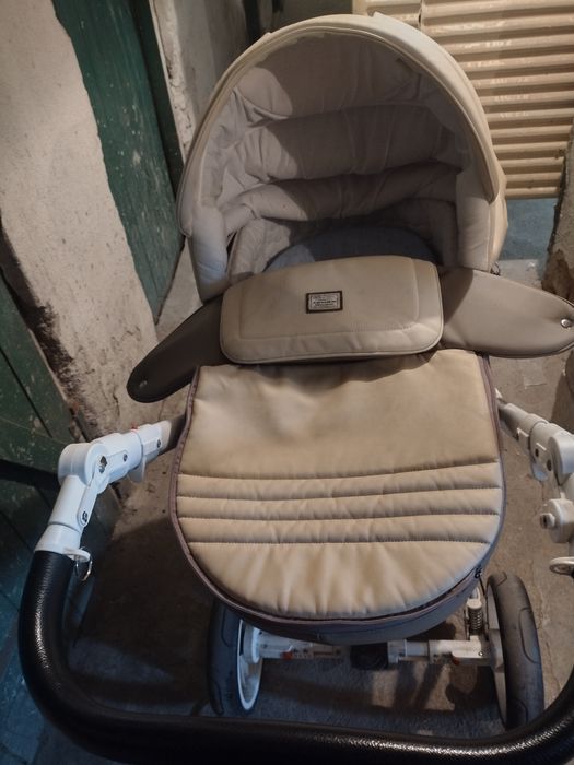 Бебешка количка  адамекс