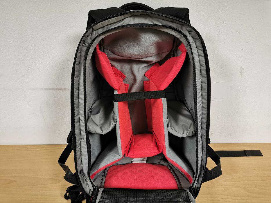 Manfrotto RedBee-210 раница за фотоапарат